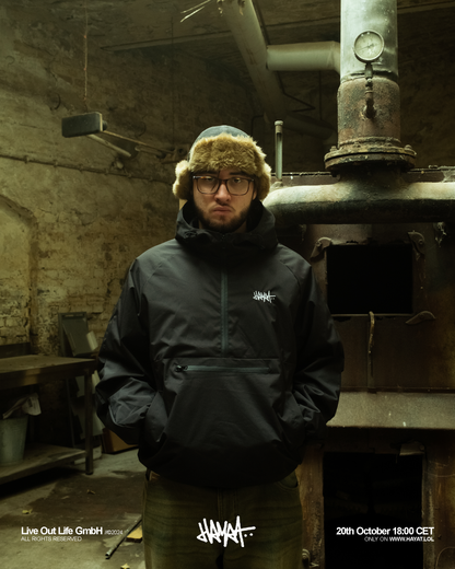 HAYAT WINDBREAKER